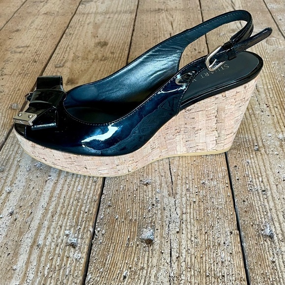Stuart Weitzman Bodajean Black Patent Cork Wedge Sandals Size 7.5 - Picture 4 of 12